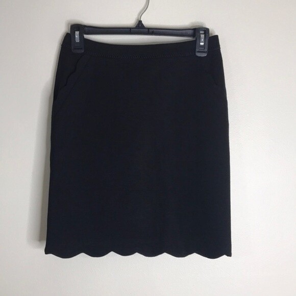 Skies Are Blue Dresses & Skirts - Skies are Blue Scalloped Hem & pockets black Skirt